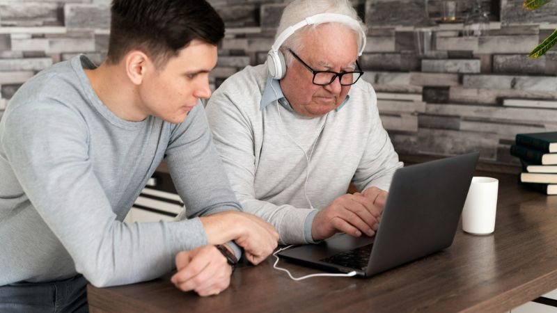 From Monitors to Management: Technology’s Role in Elderly Care